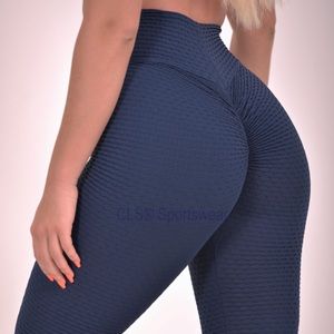 Textured scrunch butt leggings
